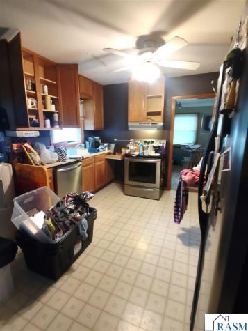 302 W Main Street Ceylon MN 56121