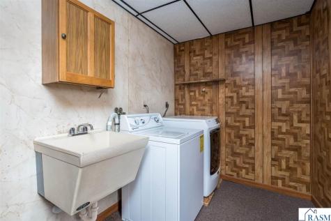 509 Walnut Avenue Madison Lake MN 56063