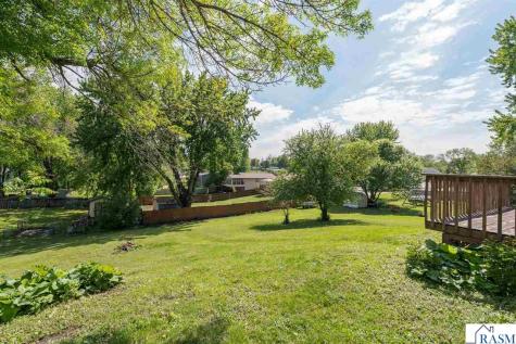 509 Walnut Avenue Madison Lake MN 56063