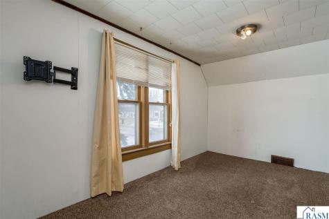509 Walnut Avenue Madison Lake MN 56063