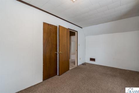 509 Walnut Avenue Madison Lake MN 56063