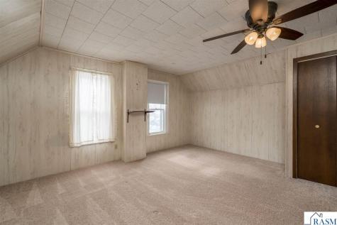 509 Walnut Avenue Madison Lake MN 56063