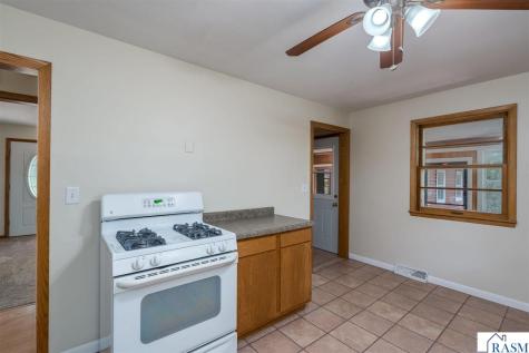 1511 Beaver Avenue Mankato MN 56001
