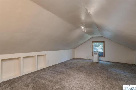 1511 Beaver Avenue Mankato MN 56001