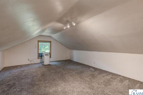1511 Beaver Avenue Mankato MN 56001