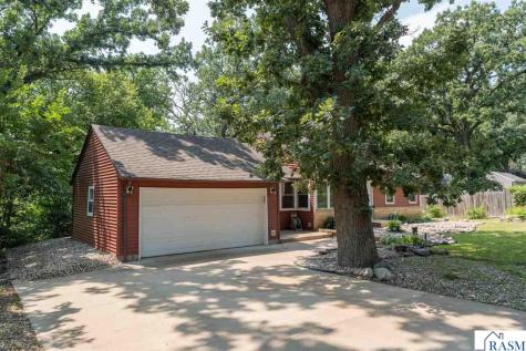 1511 Beaver Avenue Mankato MN 56001