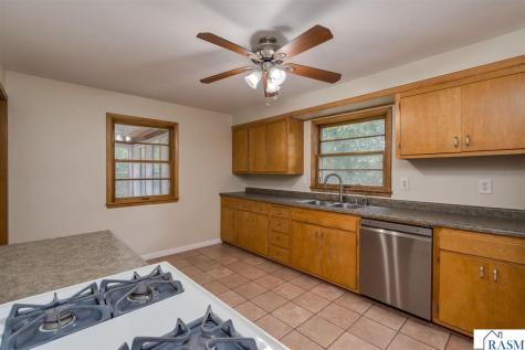 1511 Beaver Avenue Mankato MN 56001