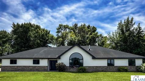 203 NW Frank Avenue Elysian MN 56028