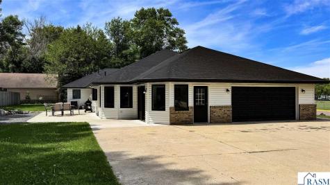 203 NW Frank Avenue Elysian MN 56028