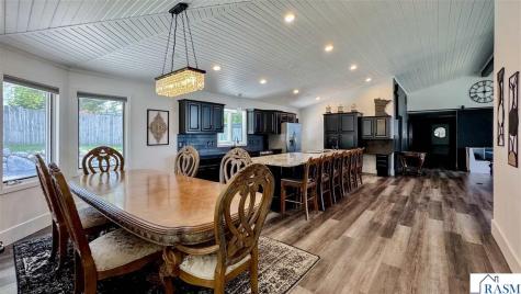 203 NW Frank Avenue Elysian MN 56028