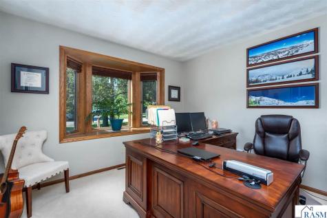 180 Joray Drive Mankato MN 56001