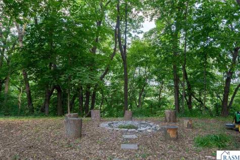 180 Joray Drive Mankato MN 56001