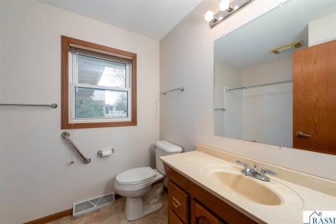 212 Columbia Street Cleveland MN 56017