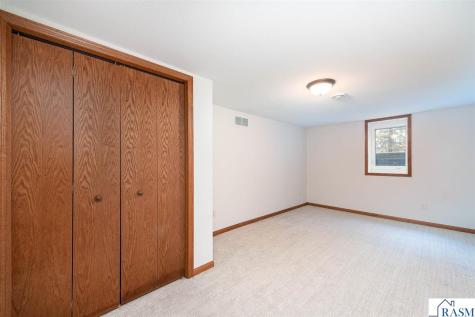 212 Columbia Street Cleveland MN 56017