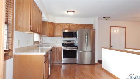 212 Columbia Street Cleveland MN 56017