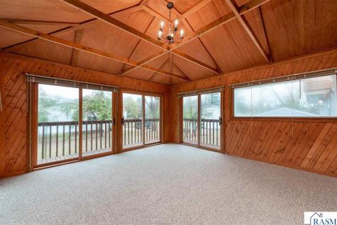 212 Columbia Street Cleveland MN 56017