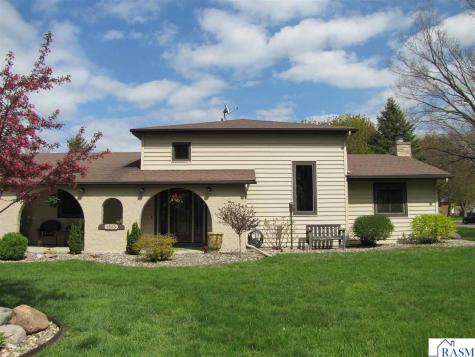 1565 Commerce Drive North Mankato MN 56003