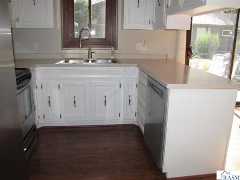 1565 Commerce Drive North Mankato MN 56003