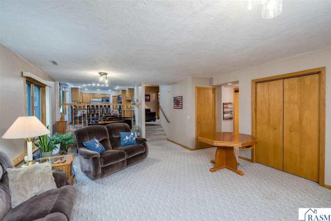 120 N Belmont Drive Mankato MN 56001