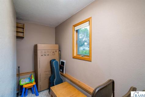 120 N Belmont Drive Mankato MN 56001