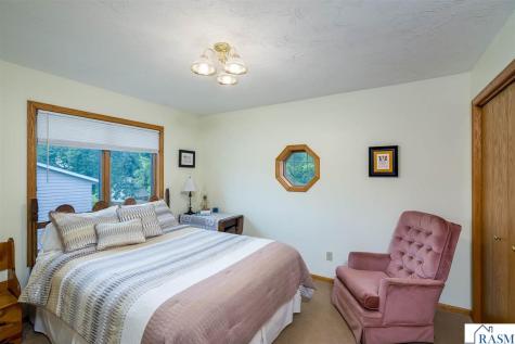 120 N Belmont Drive Mankato MN 56001