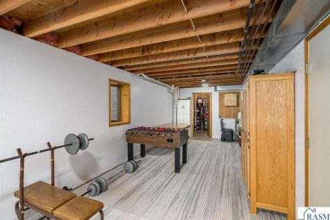 120 N Belmont Drive Mankato MN 56001