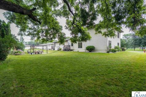 120 N Belmont Drive Mankato MN 56001