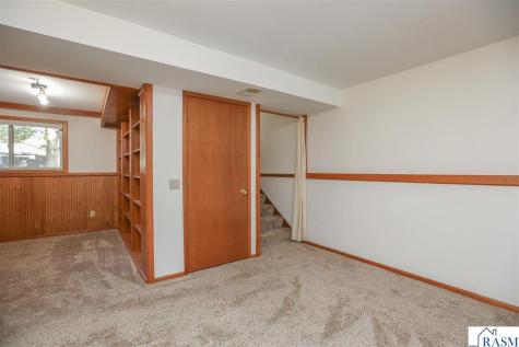 1705 Linda Lane North Mankato MN 56003