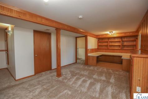 1705 Linda Lane North Mankato MN 56003