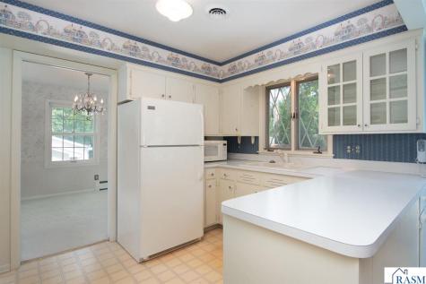 130 Atwood Drive Mankato MN 56001