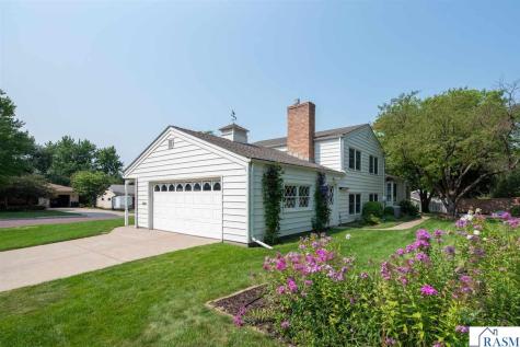 130 Atwood Drive Mankato MN 56001