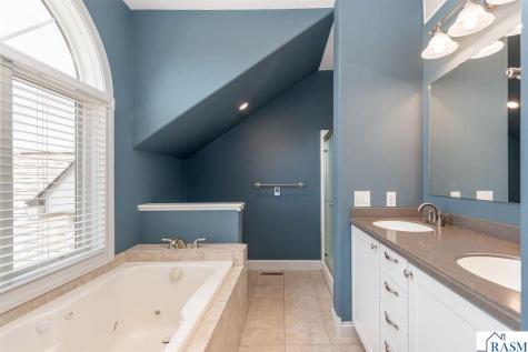 3710 Sioux Lane Madison Lake MN 56063