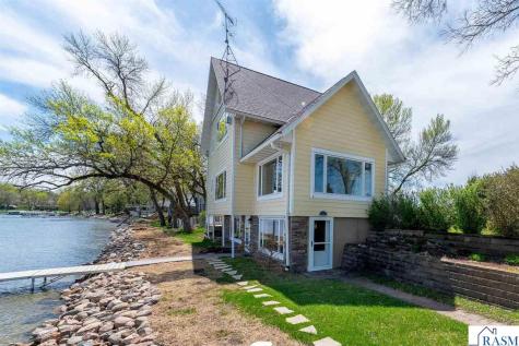 3710 Sioux Lane Madison Lake MN 56063