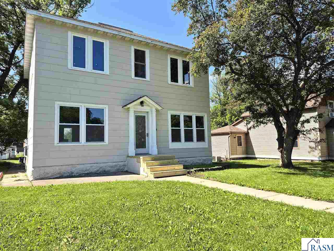 213 SW Summit Street Sleepy Eye MN 56085