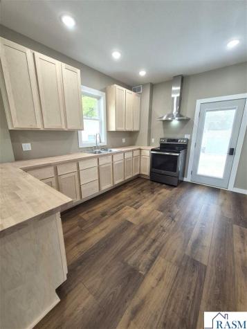 213 SW Summit Street Sleepy Eye MN 56085