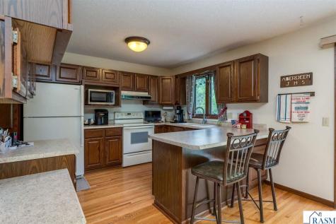 1810 Candi Lane North Mankato MN 56003