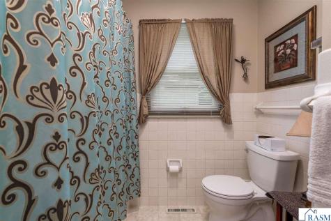 1810 Candi Lane North Mankato MN 56003