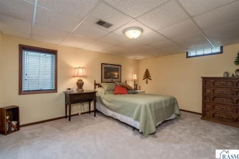 1810 Candi Lane North Mankato MN 56003