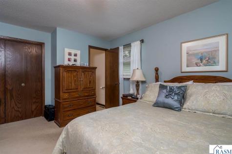 1810 Candi Lane North Mankato MN 56003