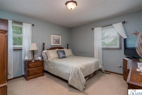1810 Candi Lane North Mankato MN 56003