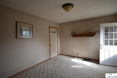18015 586th Avenue Mankato MN 56001