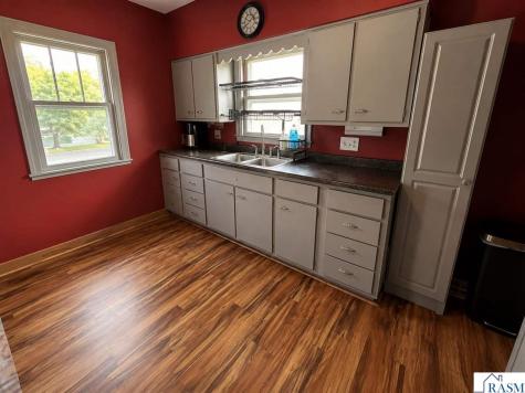 112 N White Street Comfrey MN 56019