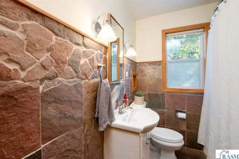130 Dillon Avenue Mankato MN 56001
