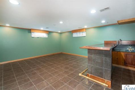 130 Dillon Avenue Mankato MN 56001