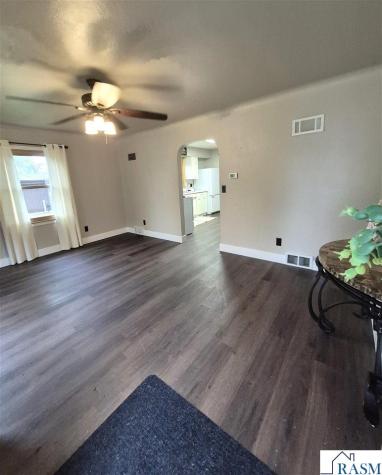 307 NE Rice Street Sleepy Eye MN 56085