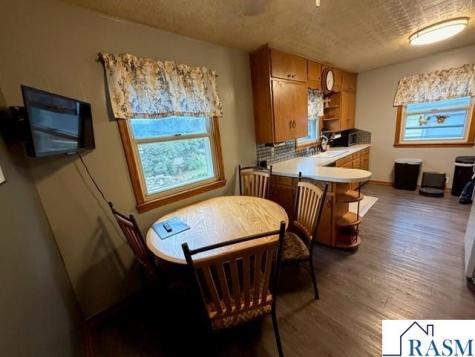 1604 N 2nd Street Mankato MN 56001