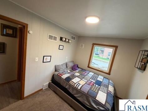 1604 N 2nd Street Mankato MN 56001