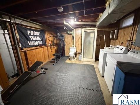 1604 N 2nd Street Mankato MN 56001