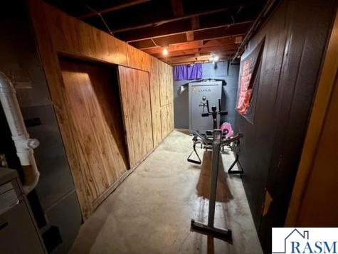 1604 N 2nd Street Mankato MN 56001