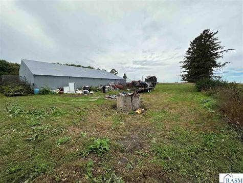 34544 740th Avenue St. James MN 56081-1705